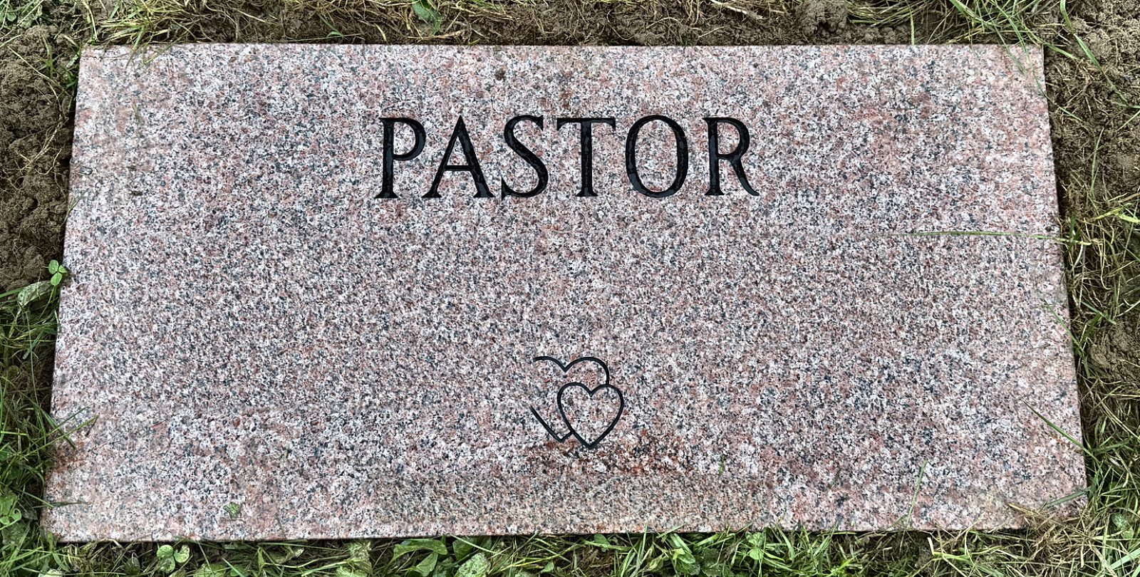 Pink granite flat marker